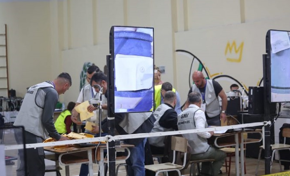 Mbyllet votimi ne Vlore, Ermal Dredha fiton me 70 per qind te votave